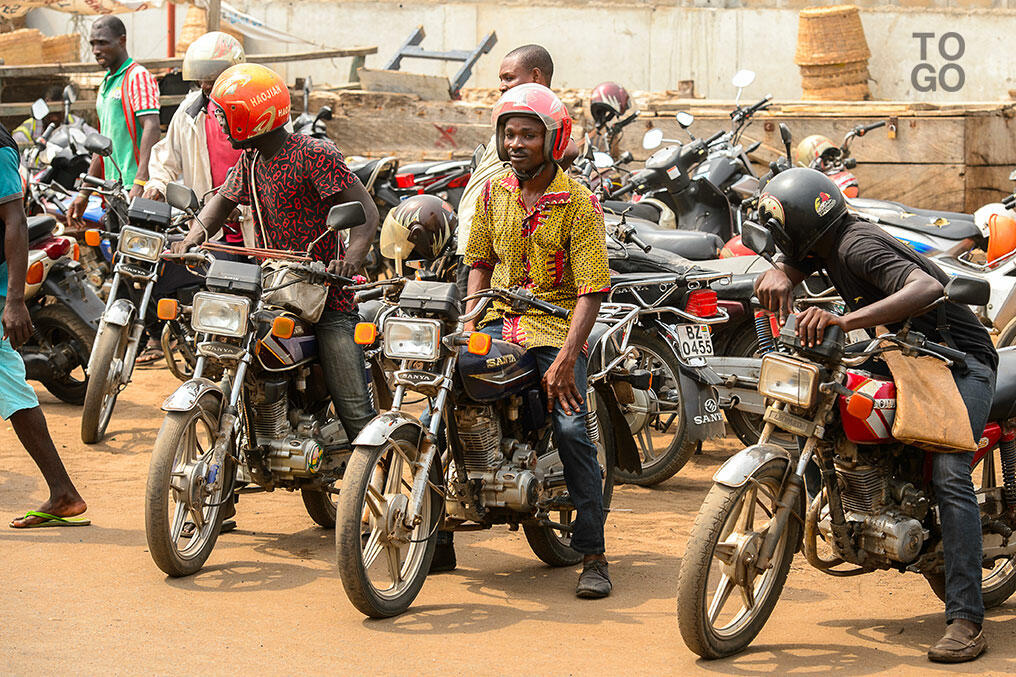 De la nécessité d'exiger un permis de conduire à tout conducteur de taxi moto au Togo.